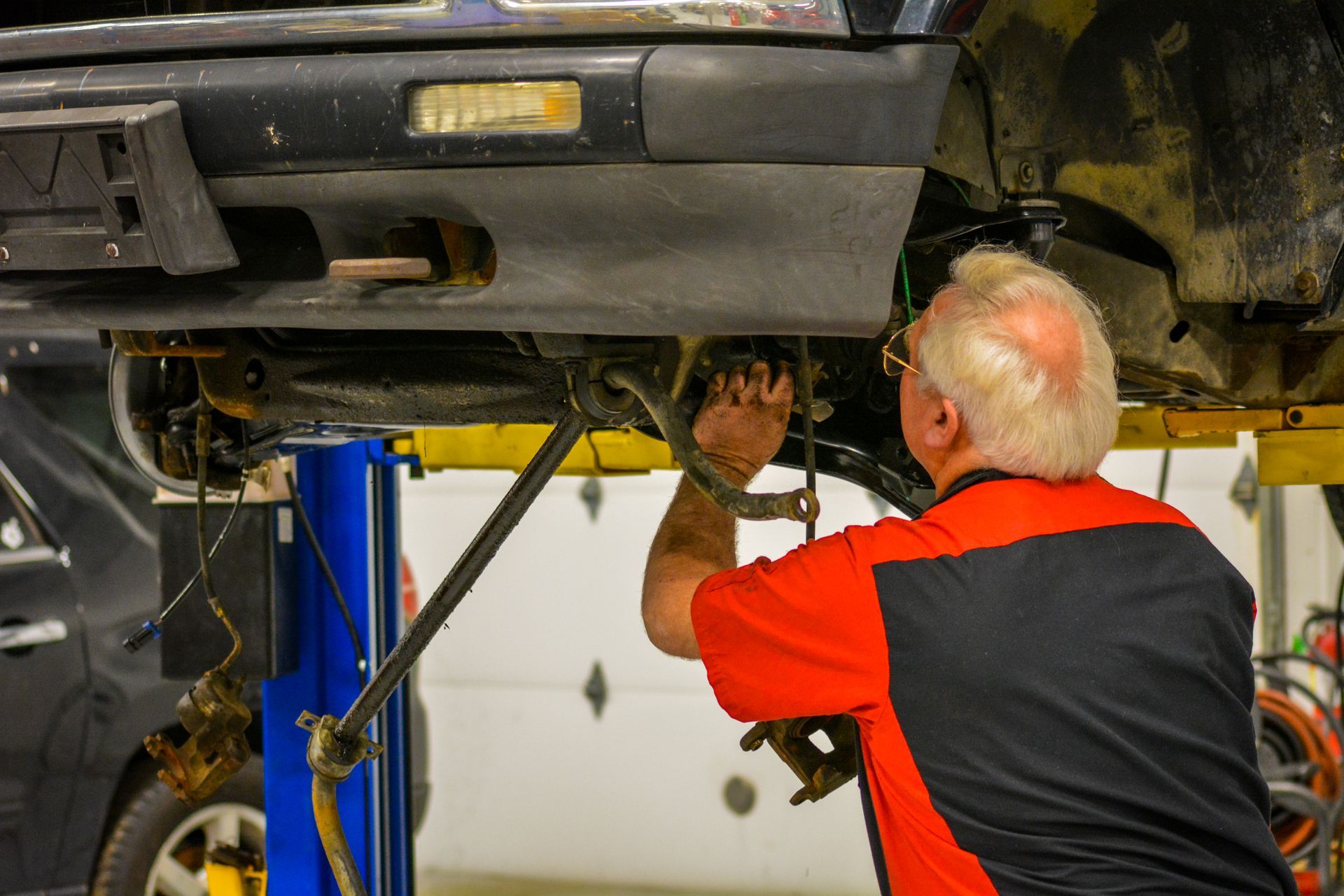 Larry's Automotive Repair Newburgh, IN