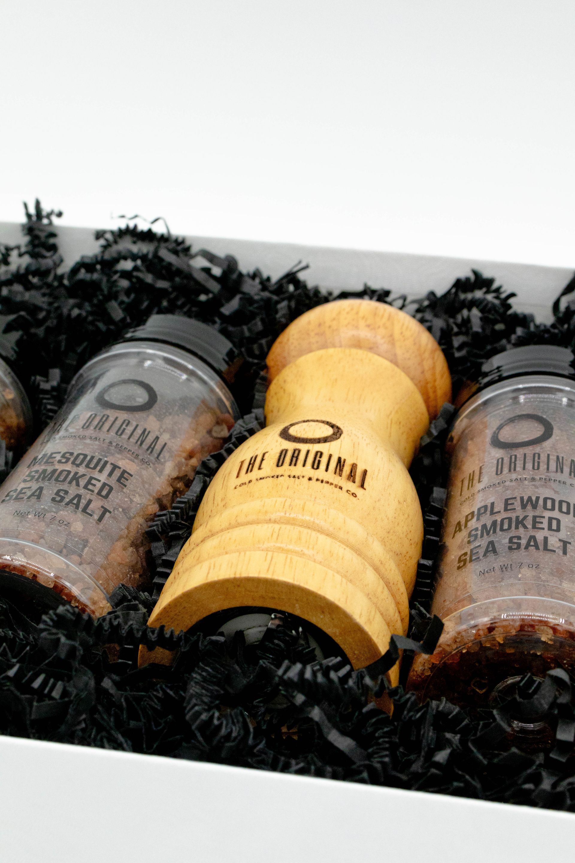 Smoked Salt Gift Set with Wooden Peppermill
