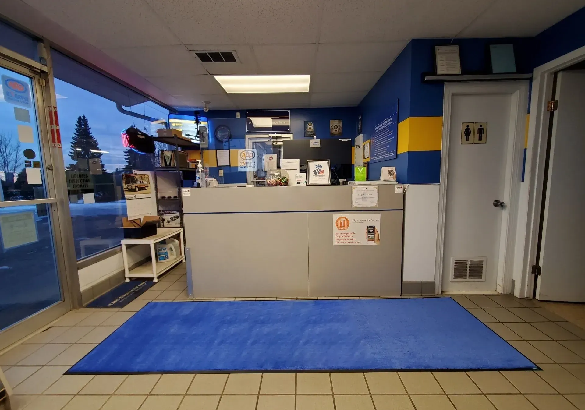 Thorncliffe Automotive Repair - our front office desk