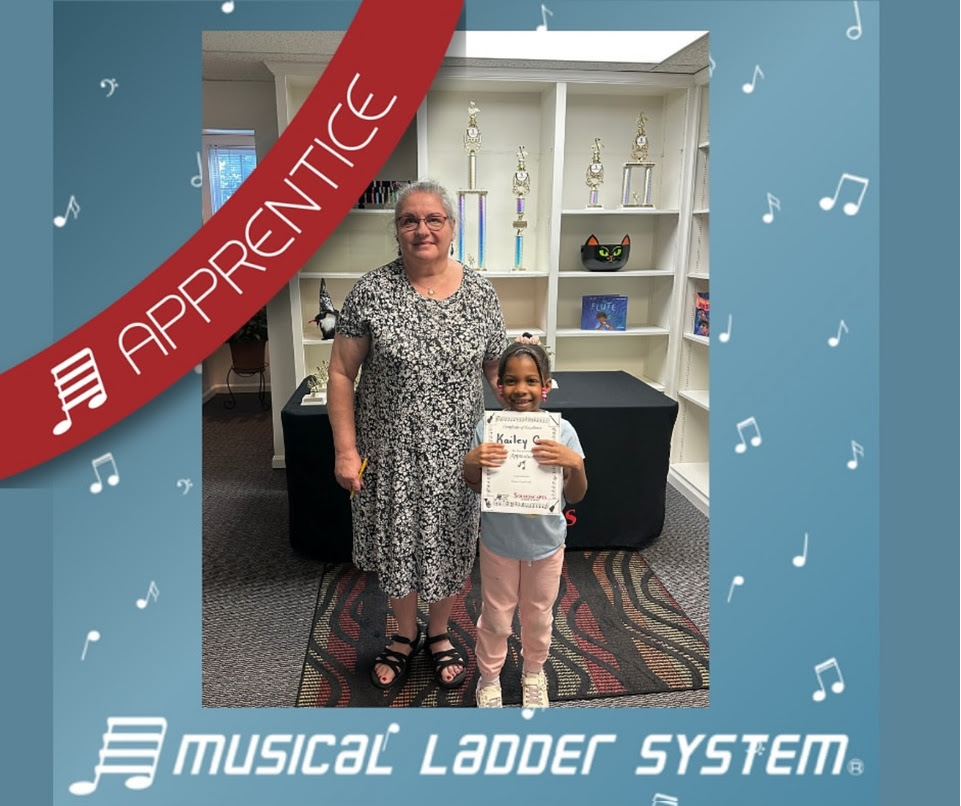 Kailey earned her certificate and wristband for 3 months! Kailey earned her certificate and wristband for 3 months!