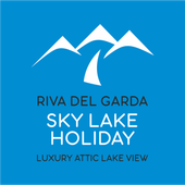 ATTICO SKY LAKE HOLIDAY VACANZA APPARTAMENTO LUXURY logo