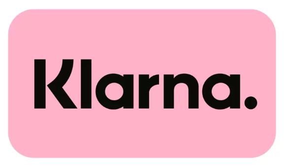 Logo Klarna su un rettangolo rosa, testo nero.