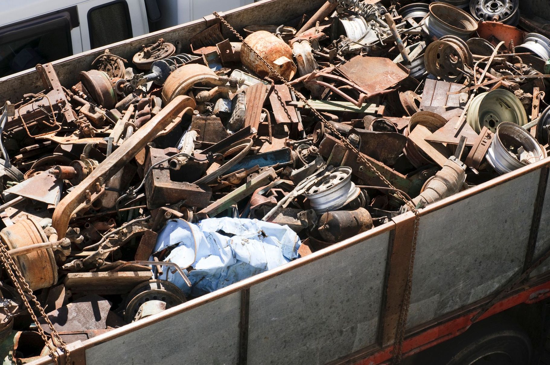 raccolta e smaltimento rottami metallici 