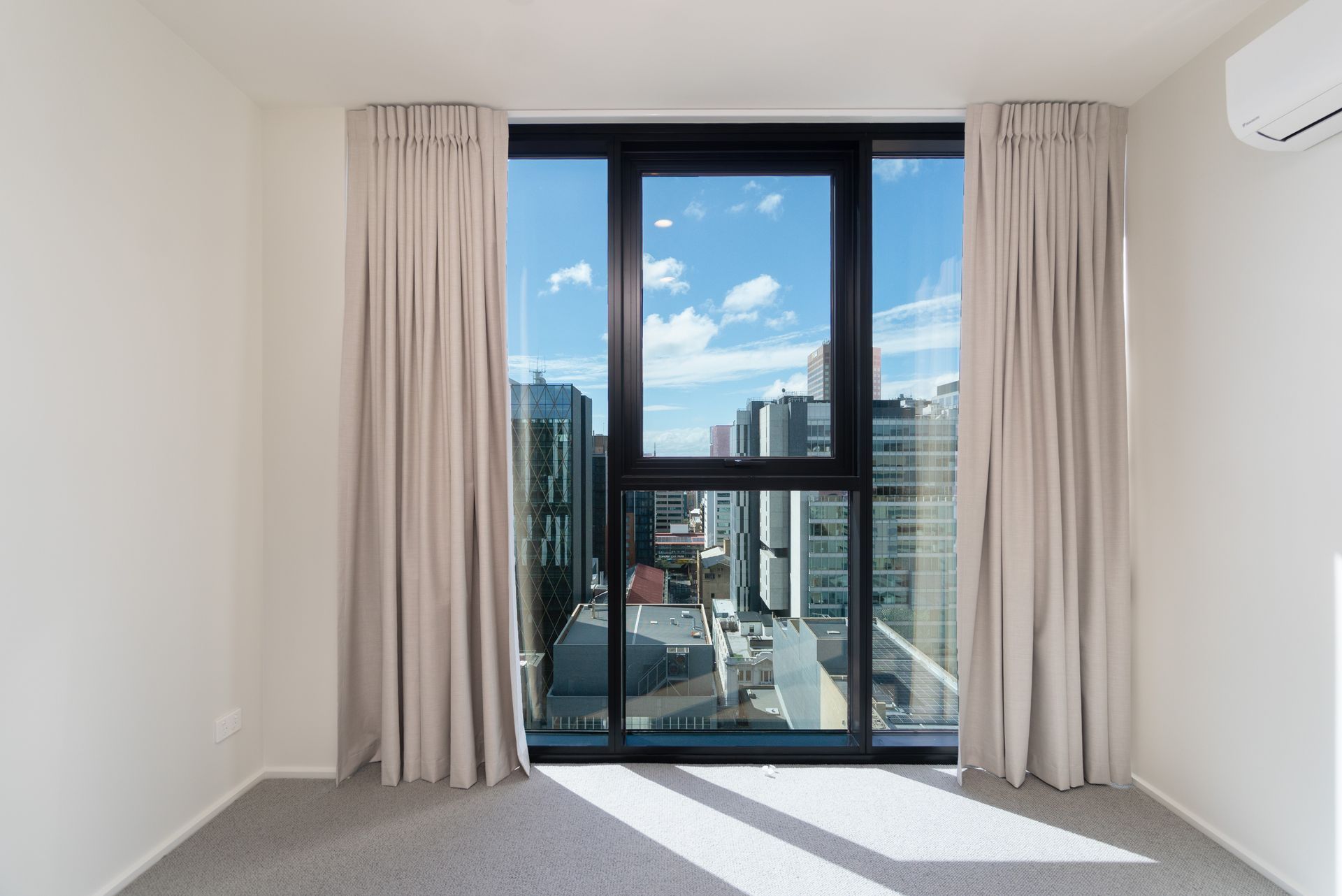 custom made blinds gold coast tweed heads