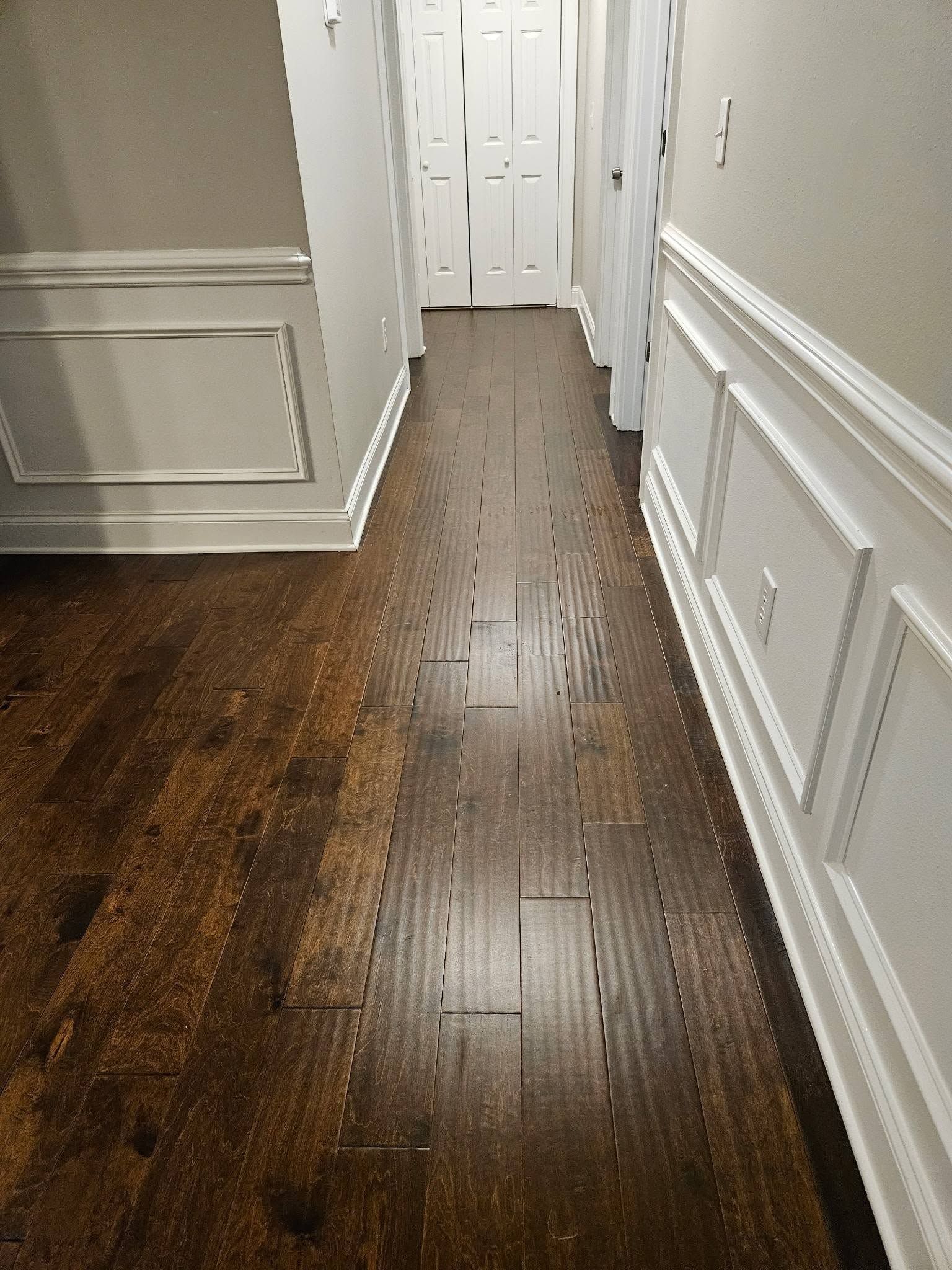 Wax removal service for residential hardwood floor