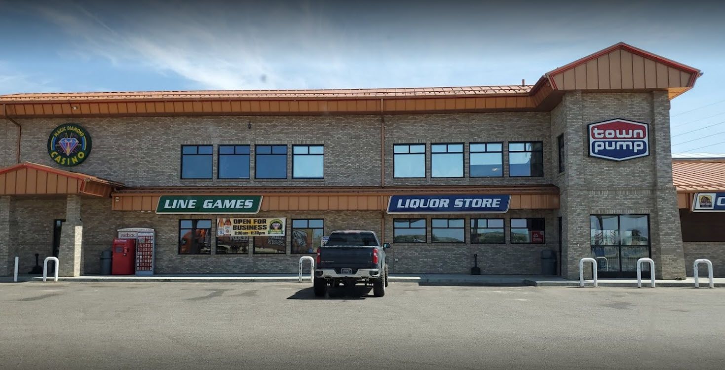 Exterior Photo of Town Pump Sidney