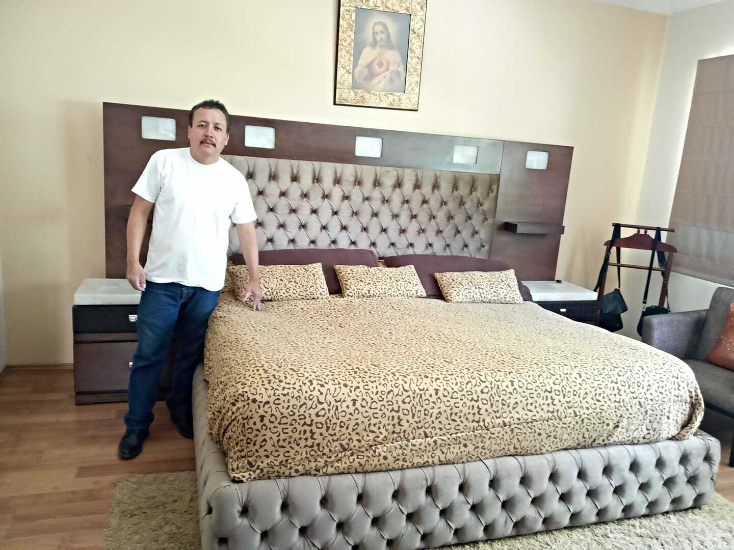 TAPICERÍA BARAJAS