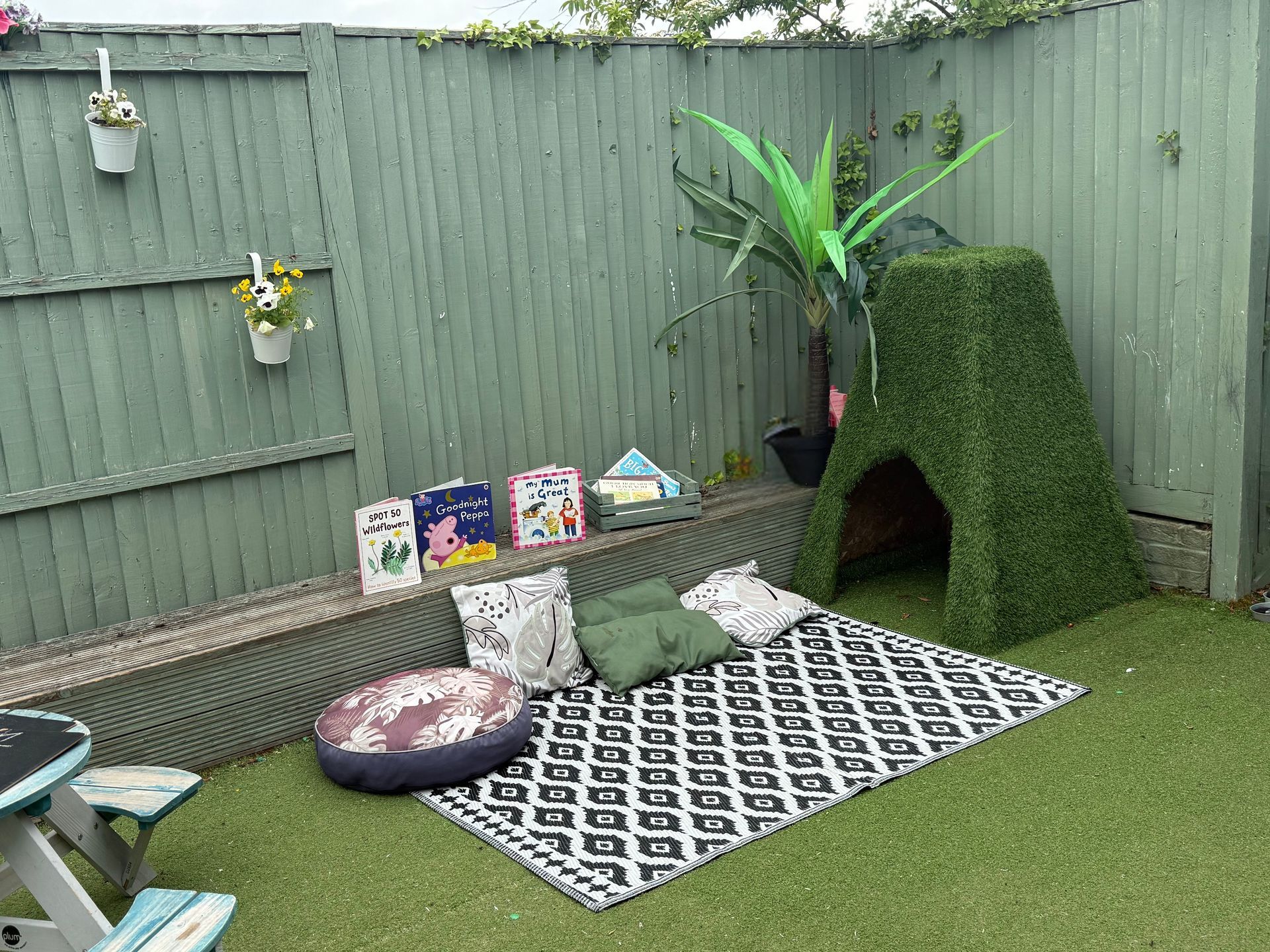 The toddler garden at our Berkhamsted nursery.