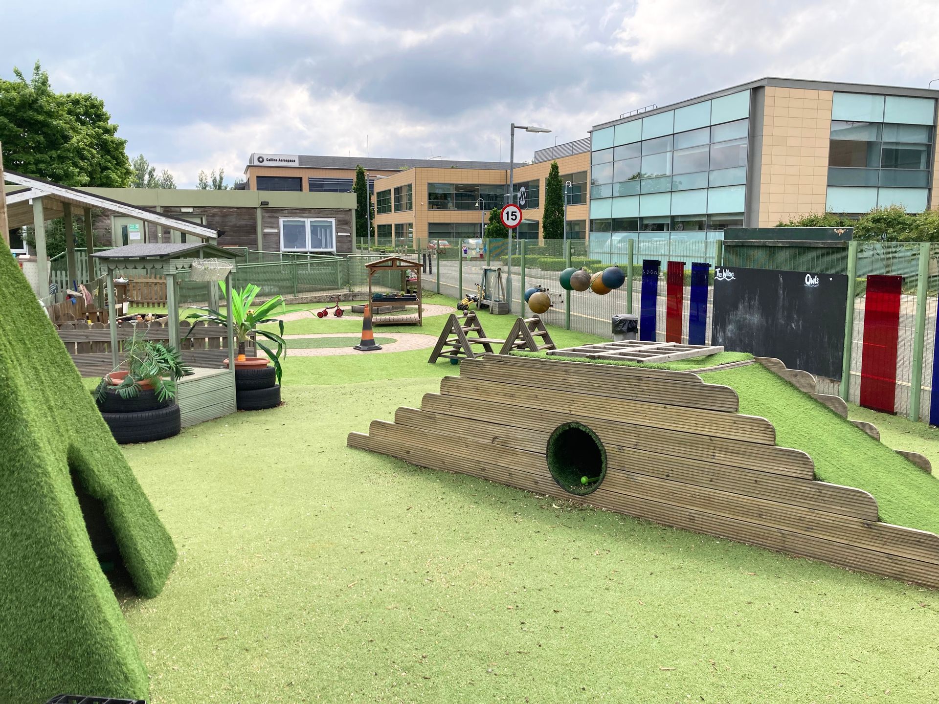 Preschool garden at Toad Hall Winnersh 