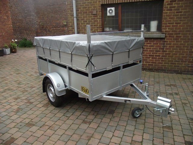Enkelas - dubbelas - aanhangwagen - ongeremd - opzetborden