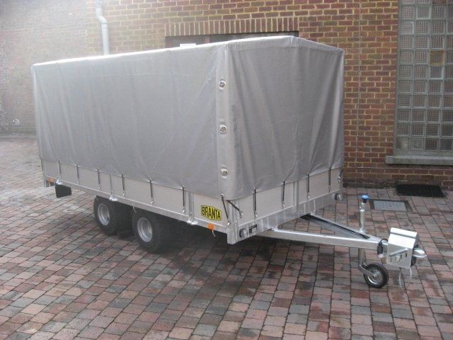 Aanhangwagens met huif op maat