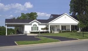 Exterior view of Stanley Funeral Home- Williamstown, KY