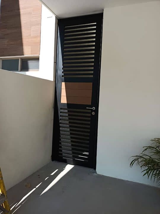 HERRERÍA RESIDENCIAL Y AUTOMATIZACIONES GARZA  