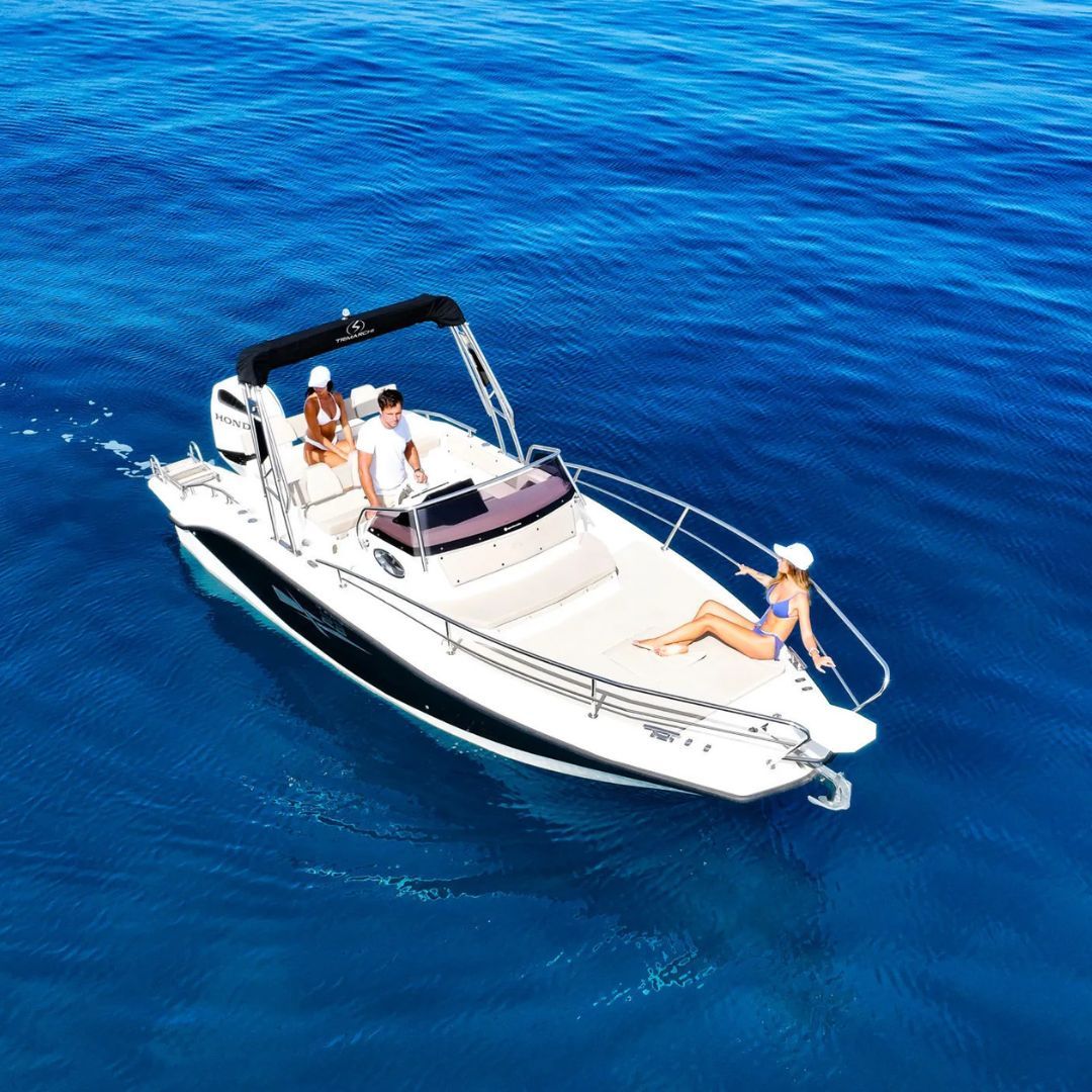 Private Boat Tours From Sorrento to Capri, Amalfi & Positano