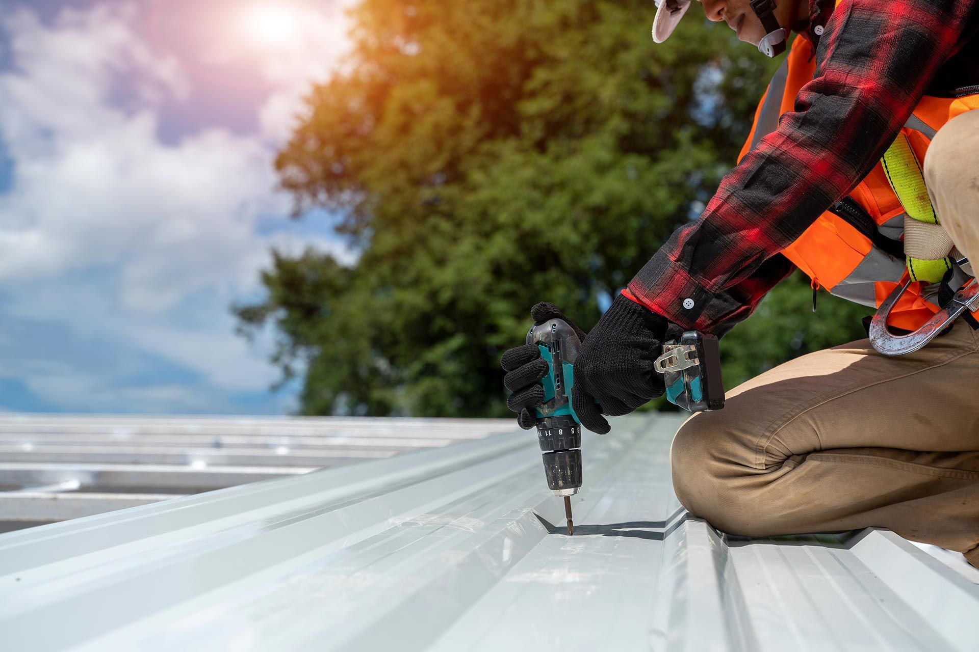Reputable residential roofing contractor