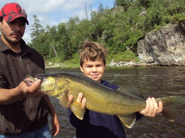 Ontario fishing cabin, Fishing Ontario Canada