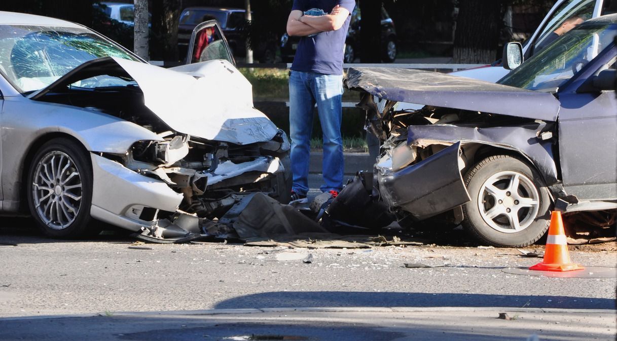 what does a car accident lawyer do