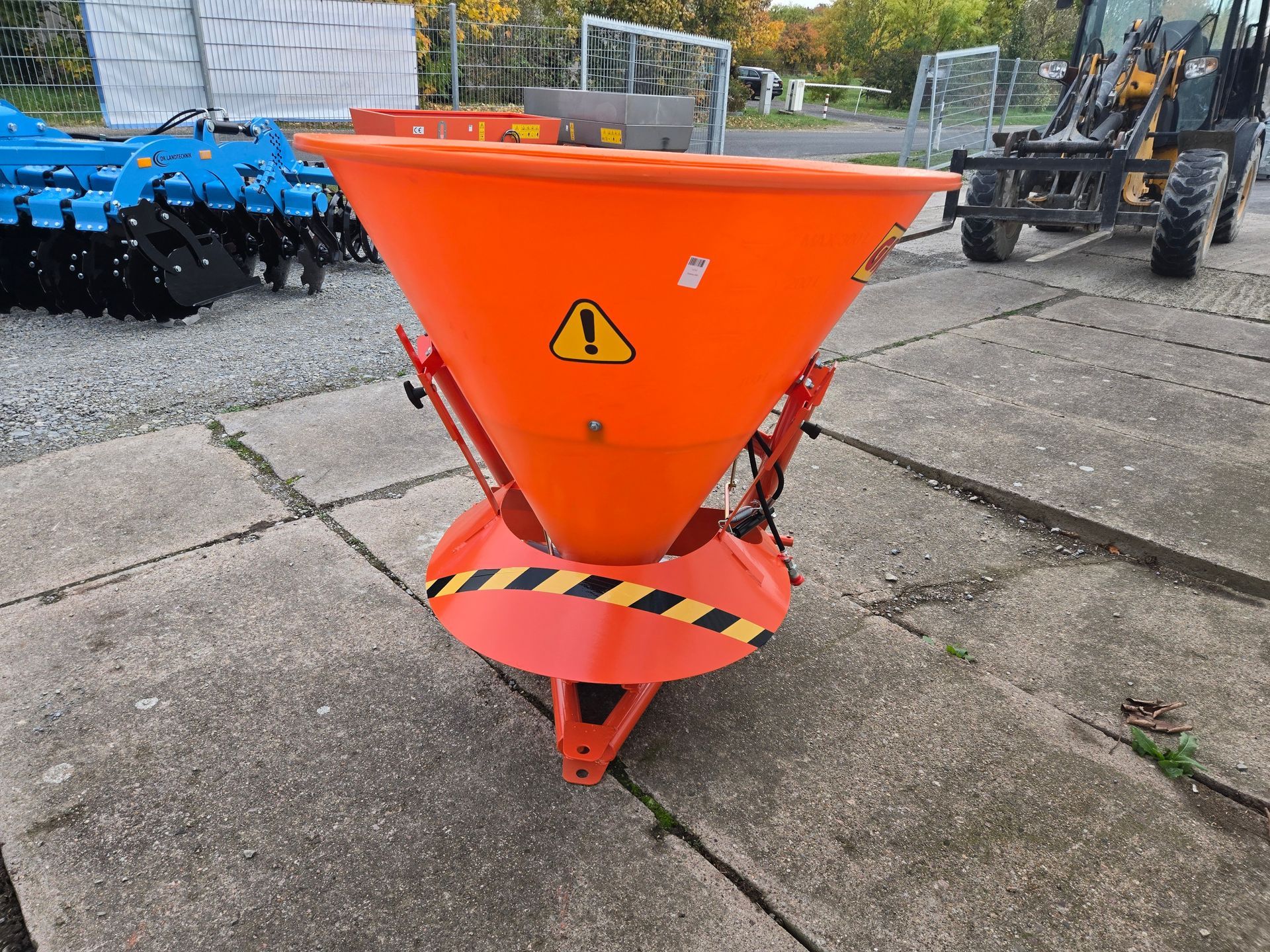 Salzstreuer Sandstreuer Split 200 Liter Kat I/II mit Hydraulik Top