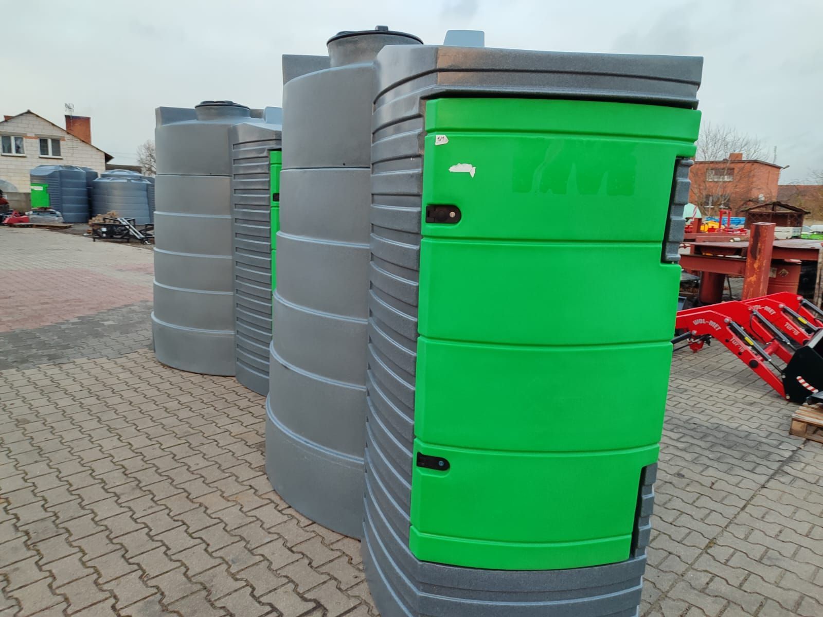 Stacja benzynowa 9000 L