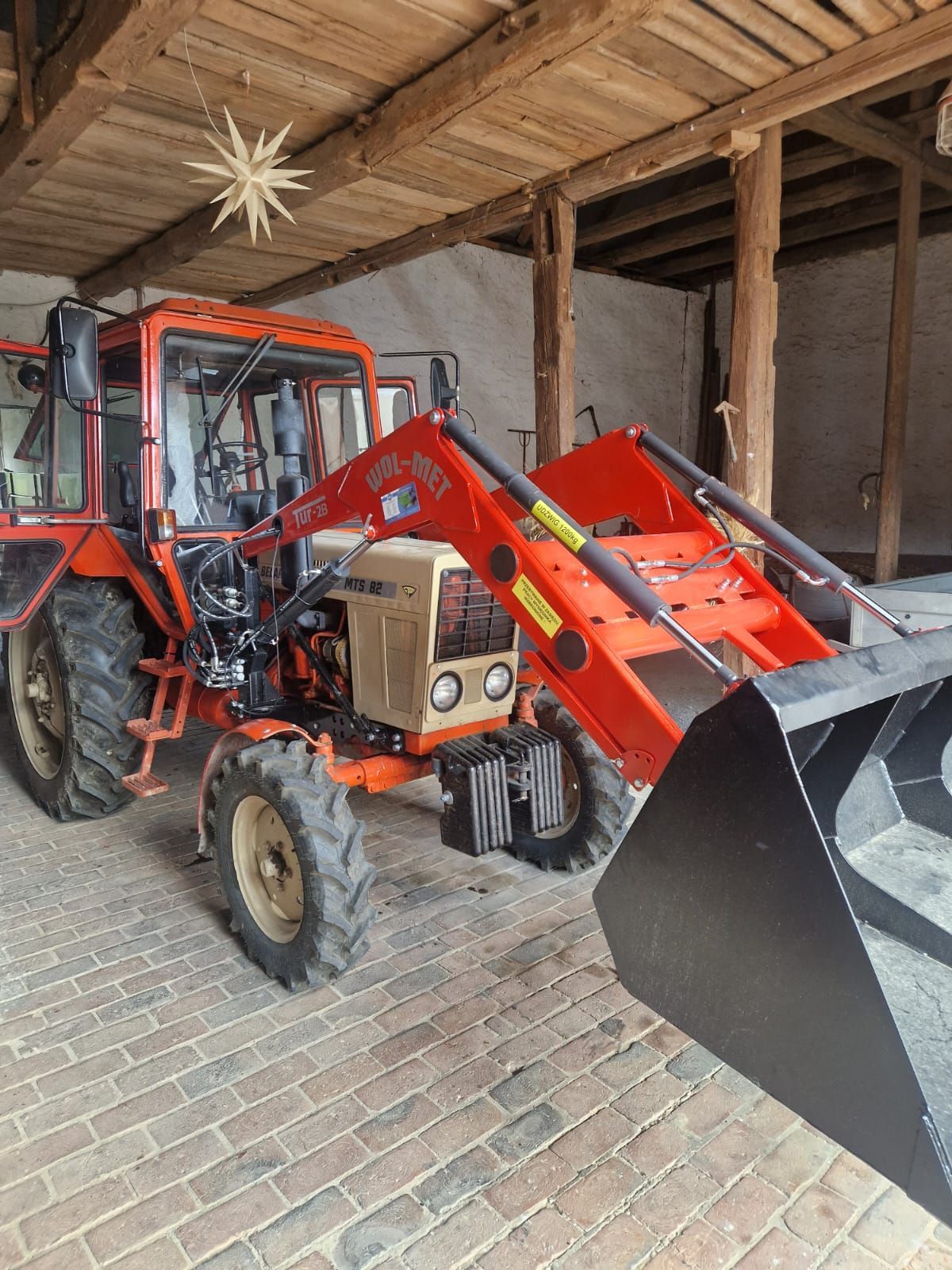 Ładowarka czołowa 1200 kg – Białoruś / MTS