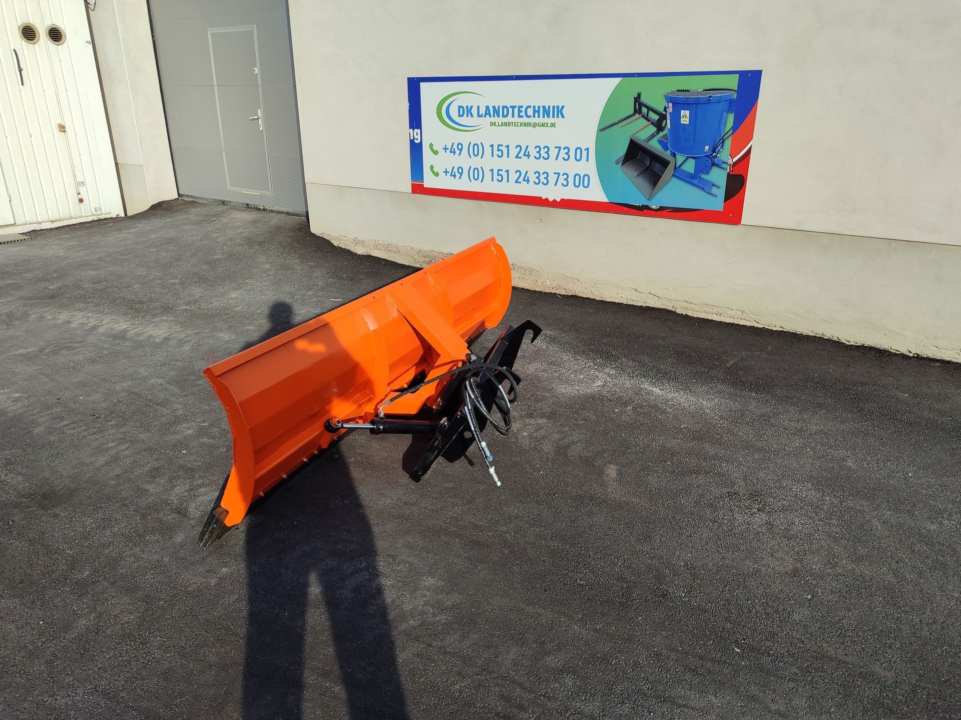 Schneeschild 180cm hydraulisch verstellbar Schneepflug Weidemann aufnahme
