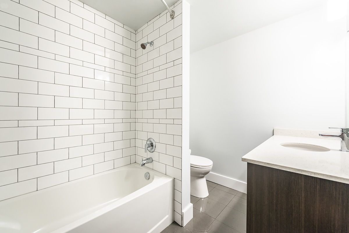 Vanguard Apartments Gallery