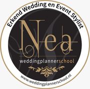 Inspirerende Bruiloften: Onze Aanpak
Bij Love Weddingplanner zetten we ons in om van elke trouwdag een persoonlijk en perfect georganiseerd geheel te maken. Onze portfolio geeft u een overzicht van uiteenlopende trouwstijlen en -thema’s, waaronder:
Romantische Ceremonies: Of het nu gaat om een bruiloft in een charmante tuin of een idyllische strandceremonie, wij creëren een setting die perfect aansluit bij de romantische sfeer van het moment.
Tijdloze Elegantie: Met oog voor detail en verfijnde decoraties realiseren wij klassieke en stijlvolle bruiloften die tijdloos en memorabel zijn.
Moderne Bruiloften: Voor wie houdt van een eigentijdse uitstraling met strakke lijnen en unieke accenten, geven wij een creatieve draai aan elk element van de dag.
Bruiloften met een Thema: Of het nu bohemian, vintage, of een seizoensgebonden thema is, wij weten hoe we uw visie kunnen omzetten in een prachtig samenhangende en persoonlijke ervaring.
Waarom [Love Weddingplanner]?
Wij begrijpen dat het plannen van een bruiloft meer is dan alleen het regelen van praktische zaken; het gaat om het creëren van een ervaring die naadloos aansluit bij uw liefdesverhaal. Ons team staat klaar om met u samen te werken vanaf het eerste concept tot de uitvoering op de grote dag zelf, zodat elk detail perfect op zijn plek valt. Met jarenlange ervaring, een toegewijd netwerk van leveranciers, en een passie voor unieke bruiloften, zorgen wij voor een gestroomlijnde en stressvrije planning.
Blader door Ons Portfolio en Vind Inspiratie
In ons portfolio ziet u een selectie van onze mooiste bruiloften en krijgt u een idee van onze veelzijdigheid en creatieve stijl. Elke bruiloft vertelt zijn eigen verhaal, weergegeven in foto’s, decoratie en sfeer:
Creatieve trouwlocaties: Van openluchtceremonies tot stijlvolle binnenlocaties, aangepast aan de wensen van elk bruidspaar.
Indrukwekkende decoraties: Gepersonaliseerde details en zorgvuldig gekozen bloemen, verlichting, en kleuren die elk thema tot leven brengen.
Droomachtige sfeerimpressies: De magie van de dag vastgelegd in prachtige beelden die een blijvende indruk achterlaten.
Klaar om Uw Droombruiloft te Bespreken?
Bent u geïnspireerd geraakt door ons portfolio en klaar om samen uw eigen droombruiloft te plannen? Neem gerust contact op met Love Weddingplanner voor een vrijblijvend gesprek. Wij kijken ernaar uit om uw ideeën en wensen te bespreken en van uw trouwdag een onvergetelijke ervaring te maken.
