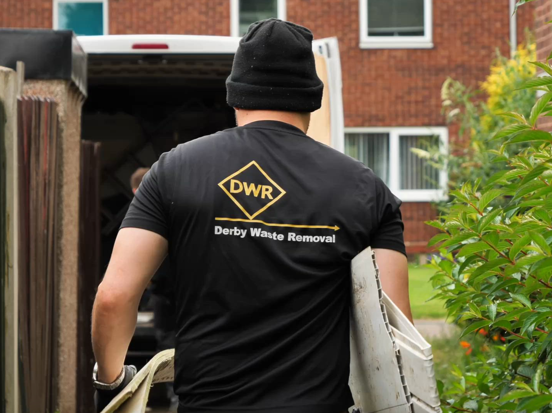 What Do Commercial Strip Out Contractors Do? Benefits and Reasons to Hire Them