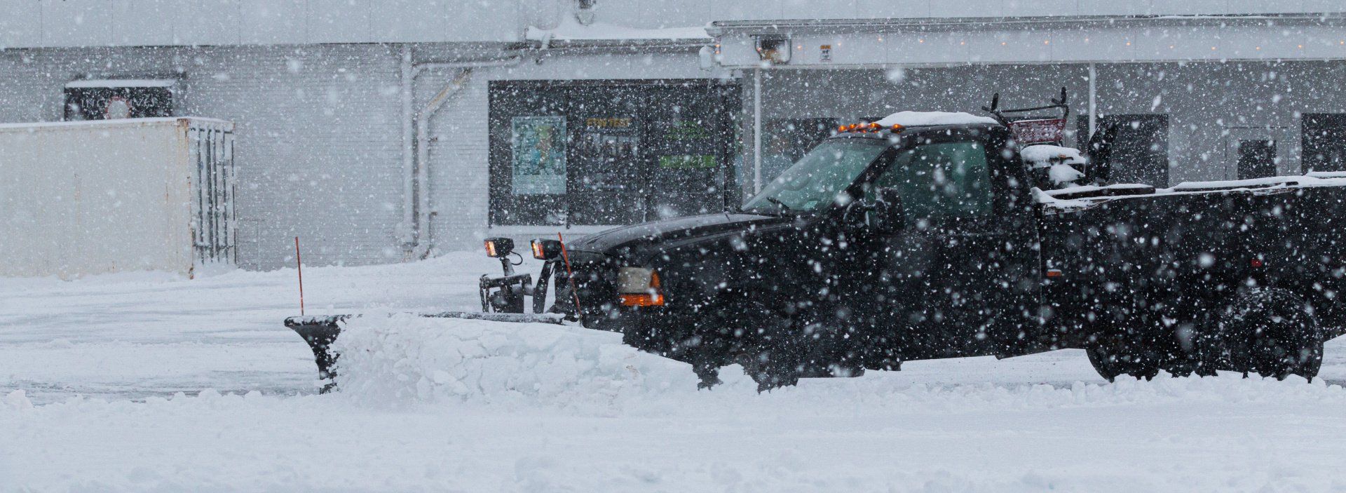 commercial snow removal services near me schaumburg il