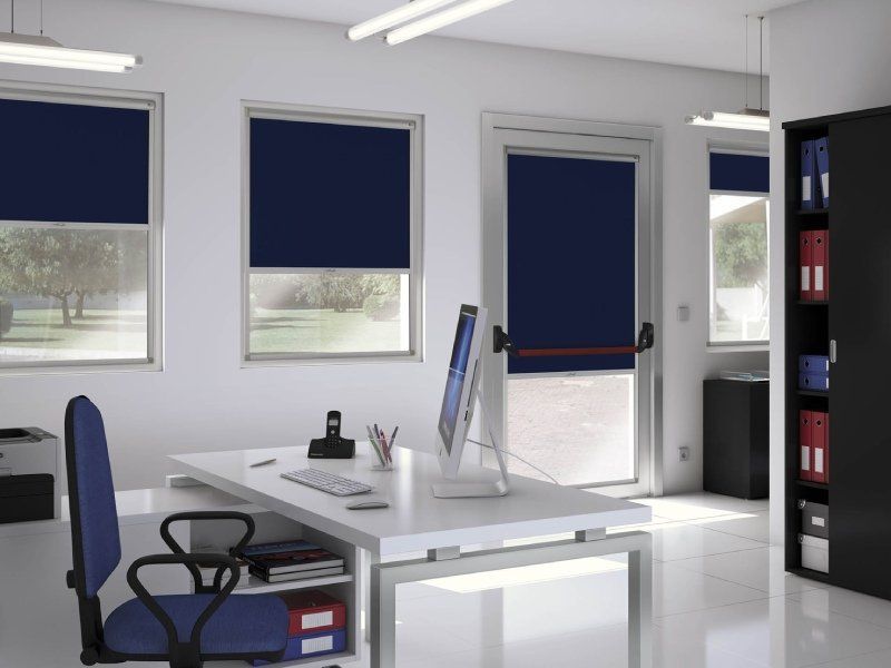 finestre con tende tecniche