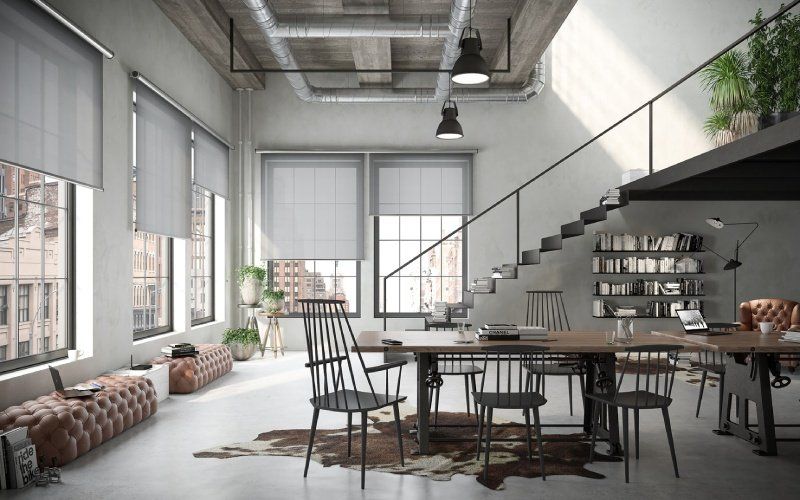 interni casa moderna con tende tecniche