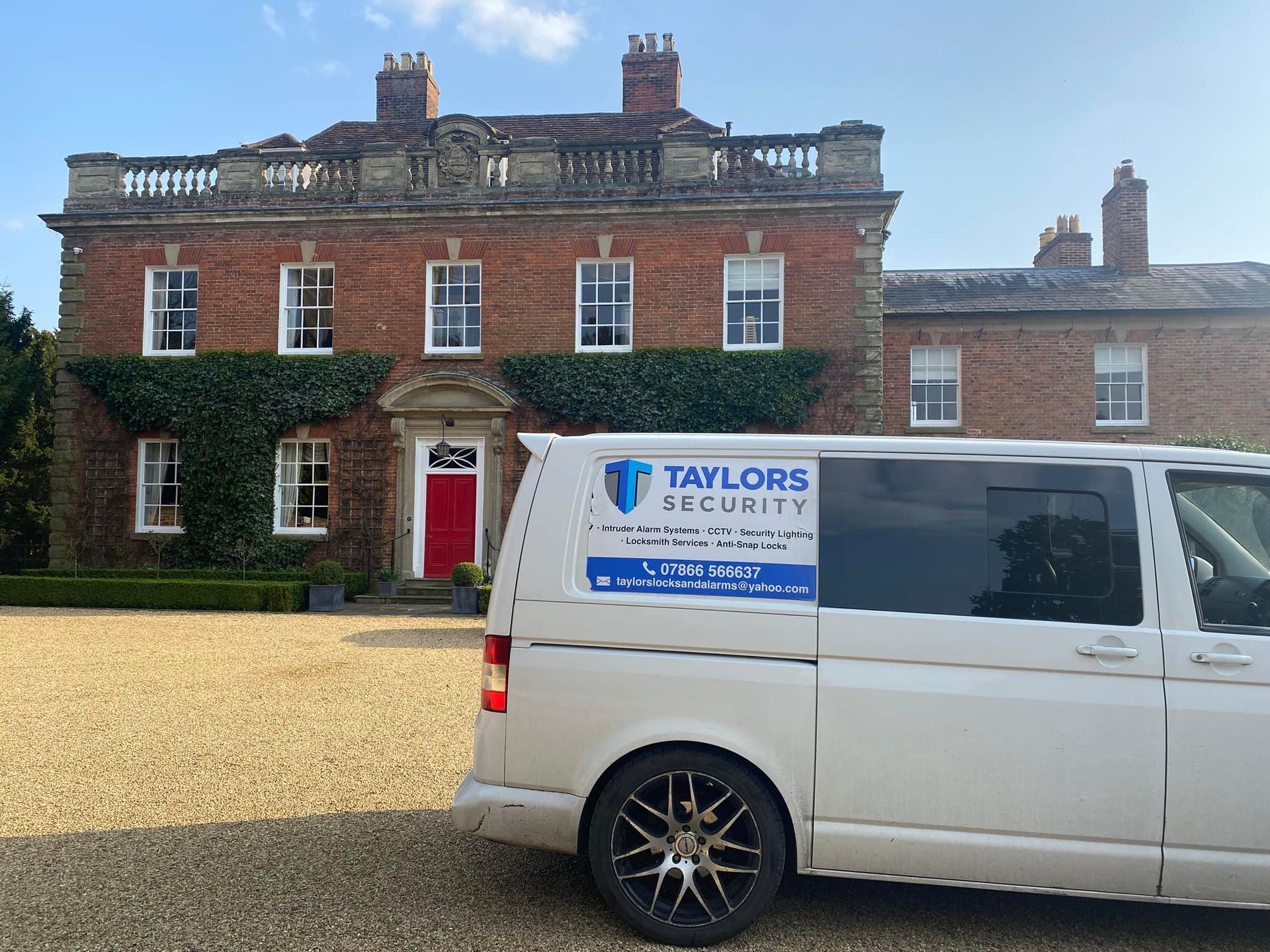 security lighting warwickshire