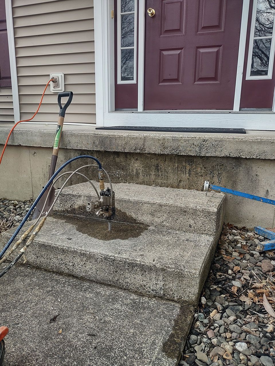 Concrete Solutions 17