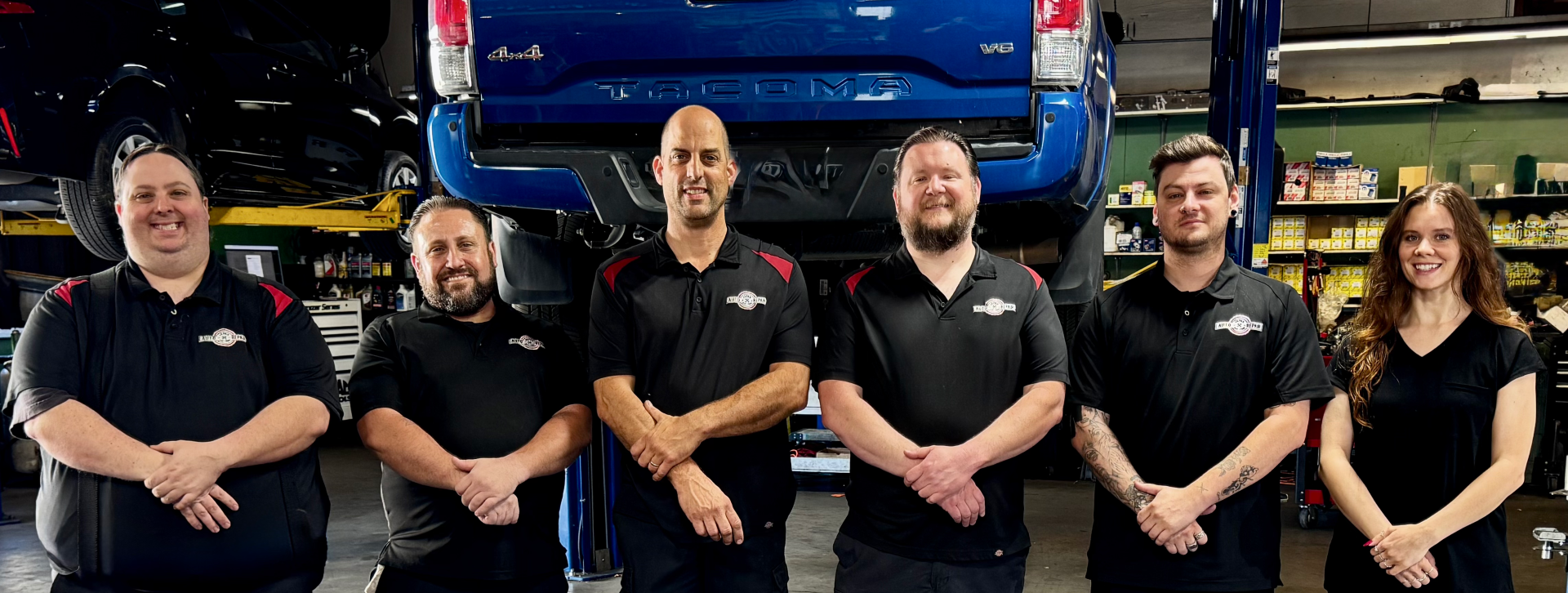 Shop's Team Members Group Photo | Japan Auto Repair