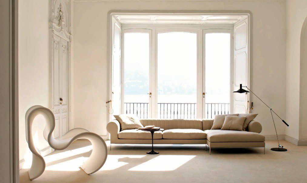 Neutral Living Room with Cozy Textiles and Modern Decor