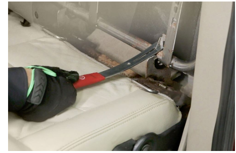 Equalizer® LongHorn Seat Release Tool - JFT323