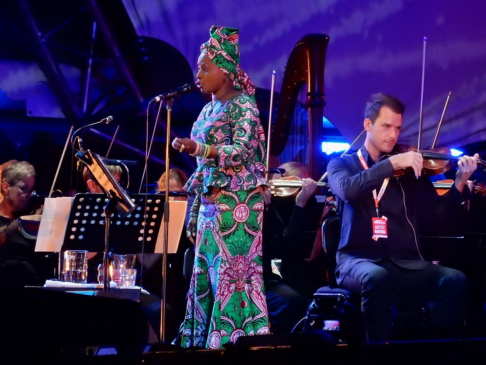ANGELIQUE KIDJO