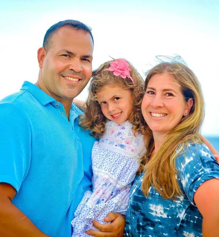 Family Photo - Jak's Tire & Auto