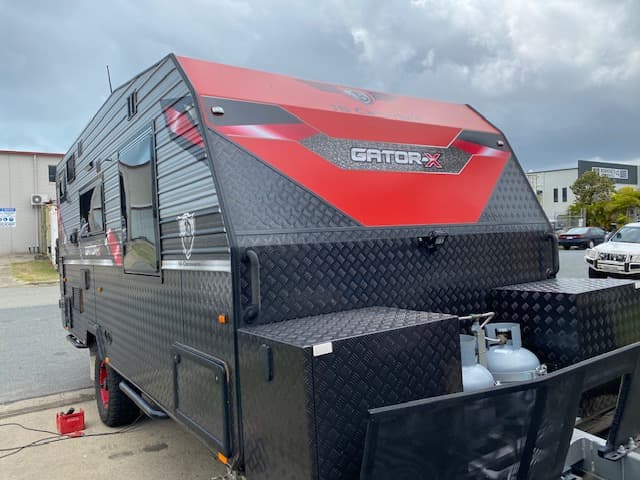 Caravan in Need of Mechanical Repair — Dyna Automotive in Paget, QLD