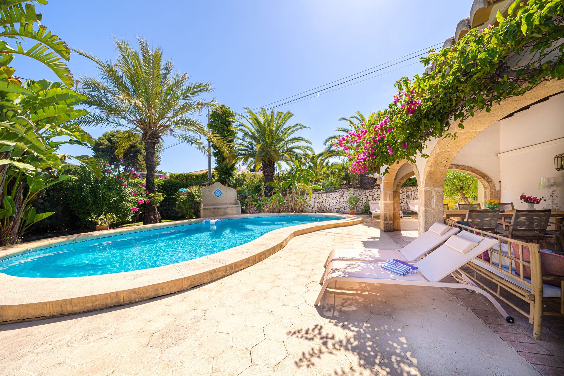 Zwembad en terras Villa Fave, Javea