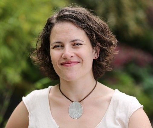 Joanna Present Wolfe, Lac