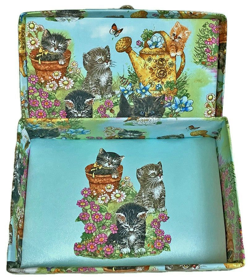Kittens in the Garden Gift Box