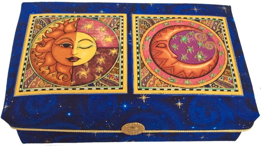 Sun and Moon Gift Box