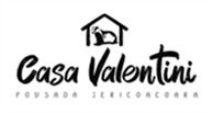 Logotipo da Pousada Casa Valentini em Jericoacoara, apresentando um ícone estilizado de uma casa com um animal dentro, acima do texto.
