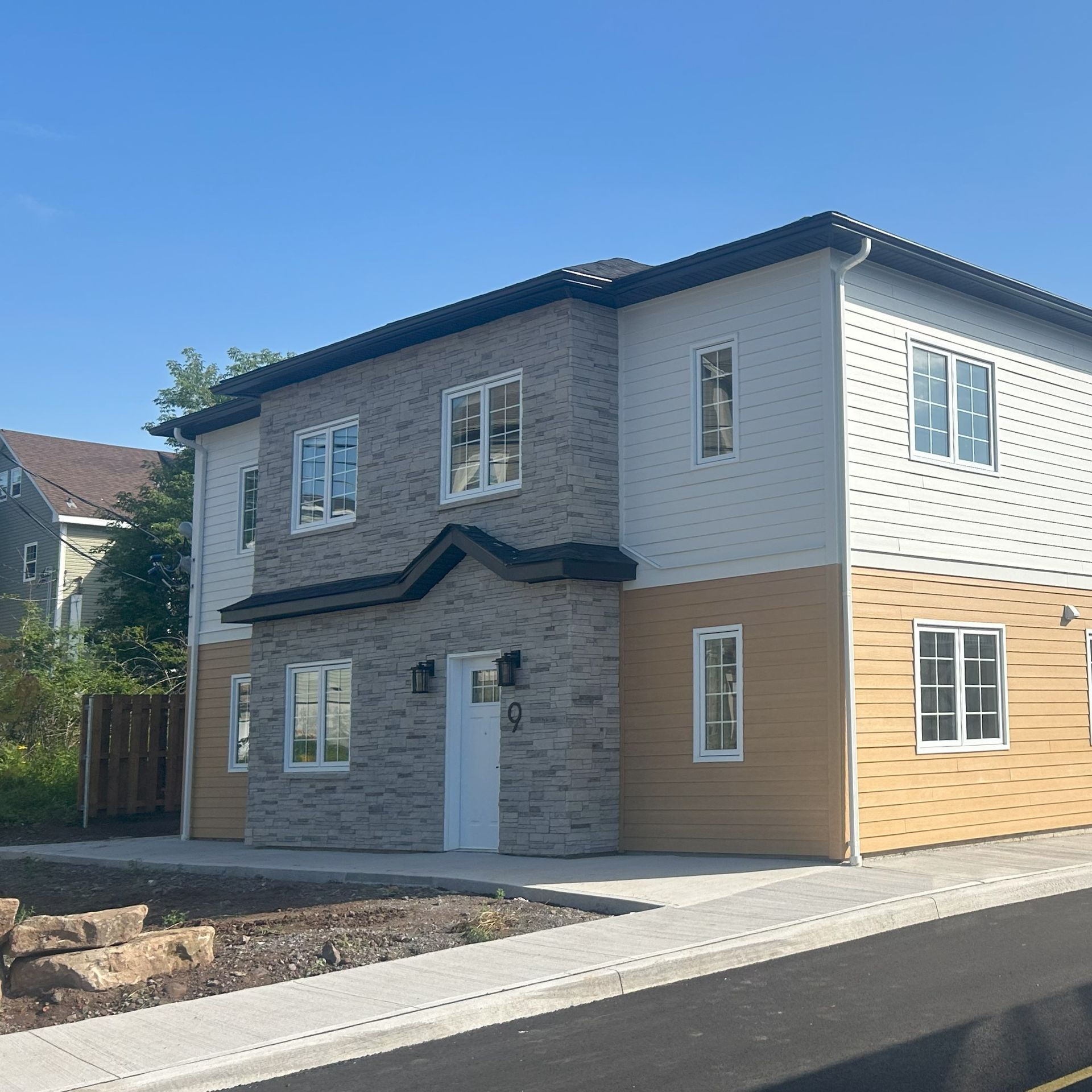 complete multifamily building, framing and siding