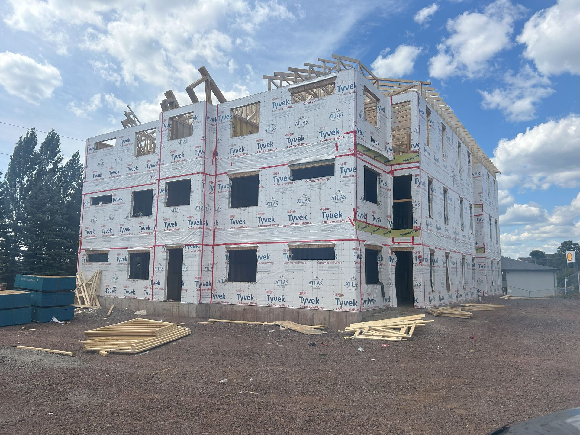 framing multifamily building