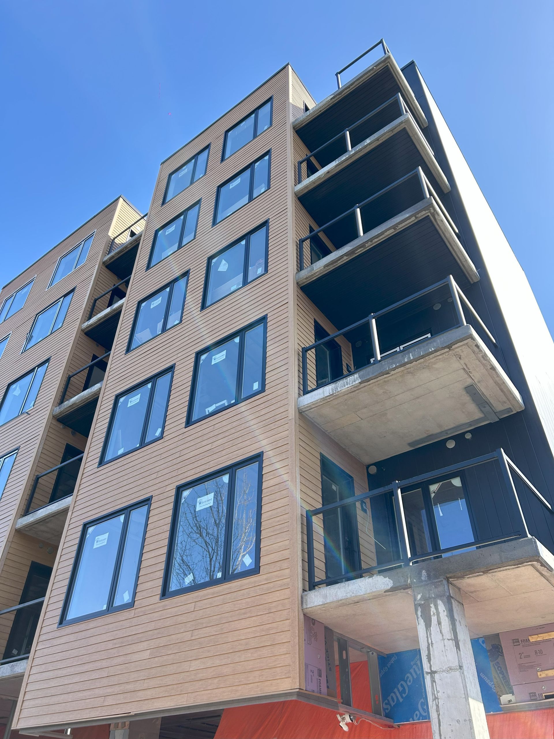 Siding installation in champlain building