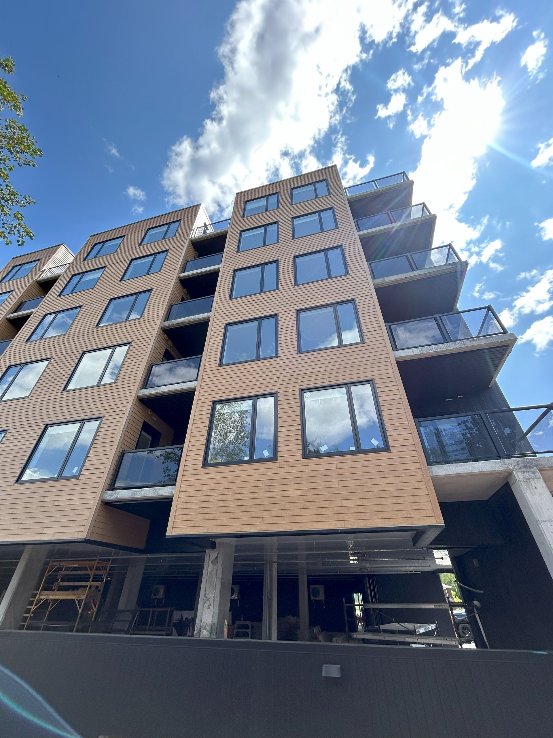 Siding installation in champlain building
