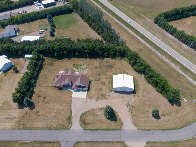 <p class="rteBlock">2144 Missouri Loop N Mandan, ND 58554</p>