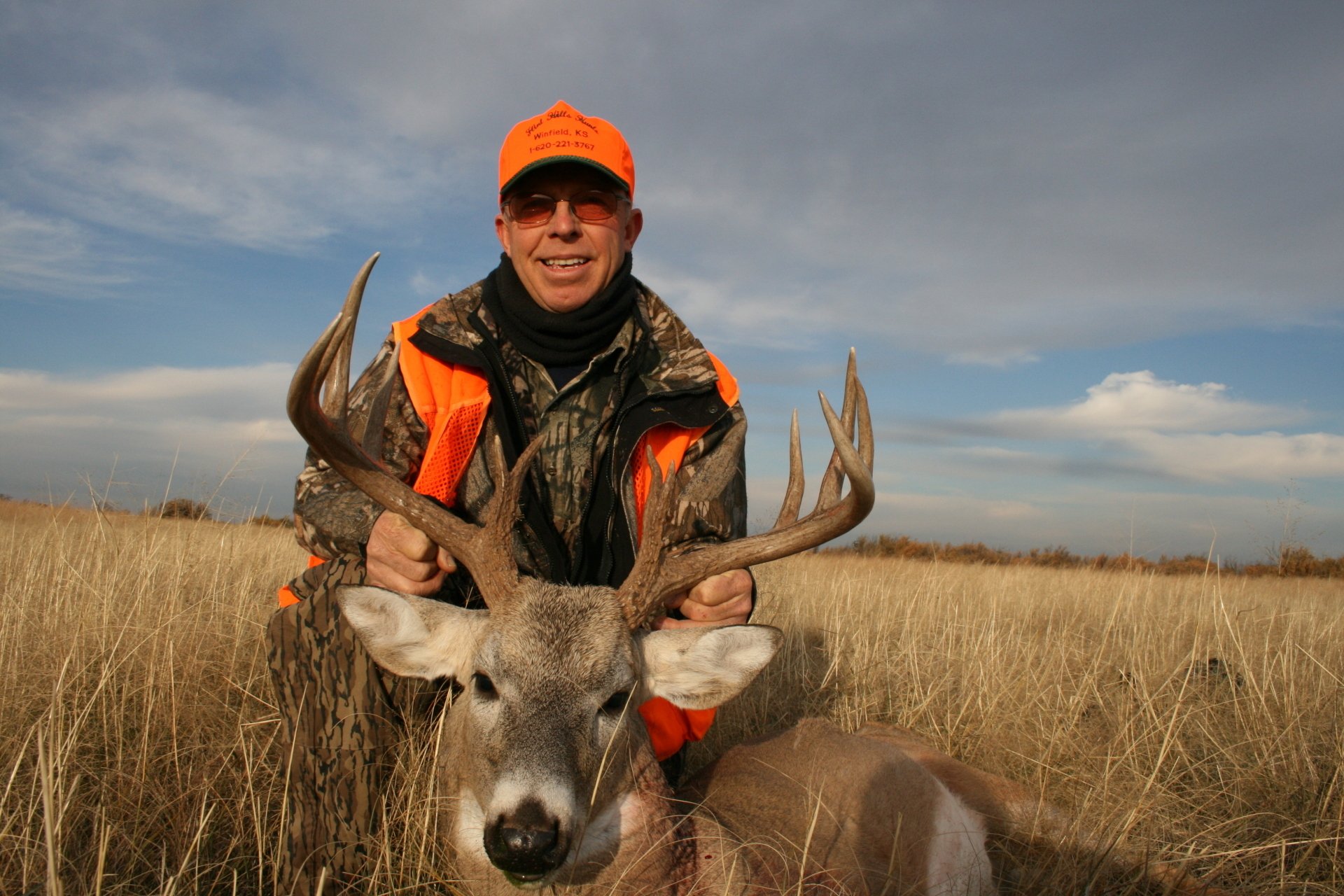 Oklahoma Whitetail Deer Hunting, Oklahoma Deer Hunt, Kanas Deer Hunting
